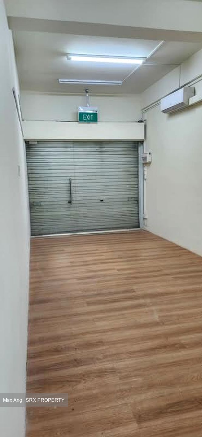 81 WHAMPOA DRIVE (D12), Shop House #594029841